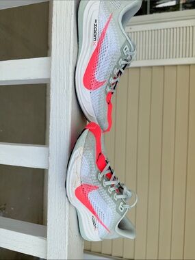 Nike Women's Pegasus Turbo Size 8 GUC